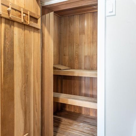 5 Bedroom Luxury Retreat With Hot Tub And Sauna Лондон Экстерьер фото